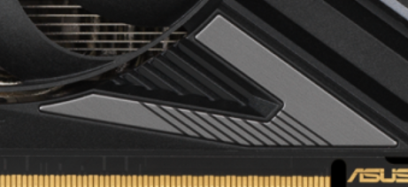 罗杰·雷登RX 6600型。